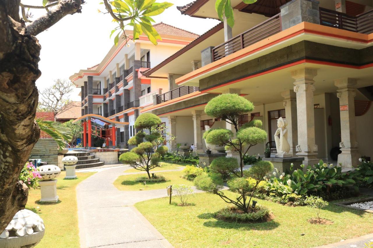 Hotel Grand Sinar Indah à Legian Extérieur photo